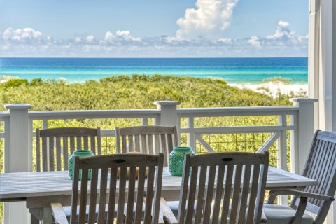 Condo in Watersound, Florida, 3 bedrooms  № 560001 - photo 1