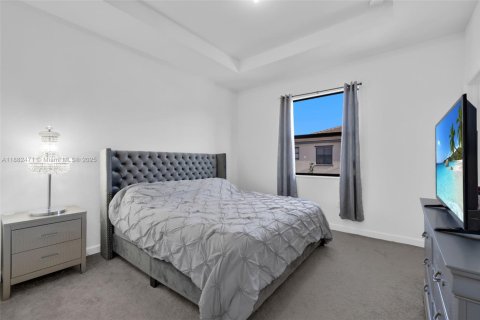 Townhouse in Homestead, Florida 3 bedrooms, 129.41 sq.m. № 1979139 - photo 14