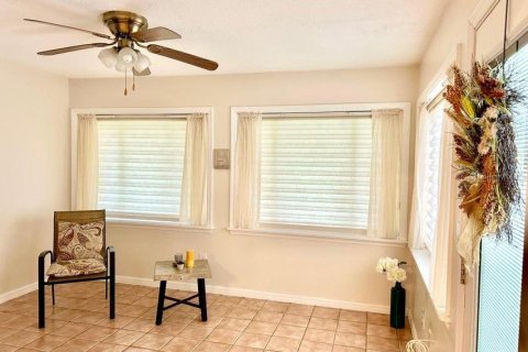 Townhouse in Ormond Beach, Florida 4 bedrooms, 238.76 sq.m. № 1820533 - photo 9