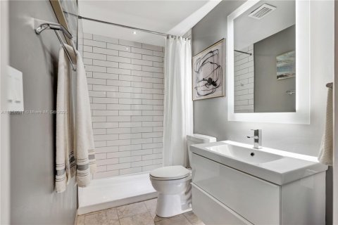 Купить виллу или дом в Палм-Бич-Гарденс, Флорида 3 спальни, 110.46м2, № 2052699 - фото 13