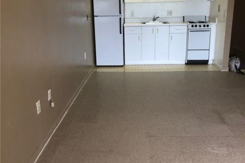 Condominio en venta en Pembroke Pines, Florida, 1 dormitorio, 48.77 m2 № 2193382 - foto 9
