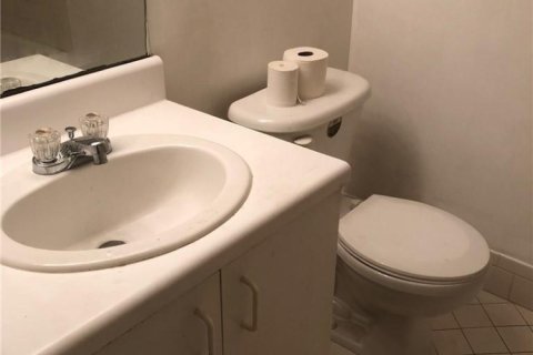 Condominio en venta en Pembroke Pines, Florida, 1 dormitorio, 48.77 m2 № 2193382 - foto 11