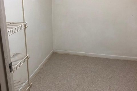 Condominio en venta en Pembroke Pines, Florida, 1 dormitorio, 48.77 m2 № 2193382 - foto 14
