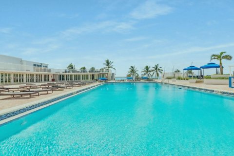 Condominio en venta en Miami Beach, Florida, 2 dormitorios, 91.04 m2 № 1696070 - foto 11