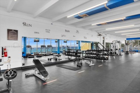 Condominio en venta en Miami Beach, Florida, 2 dormitorios, 91.04 m2 № 1696070 - foto 15