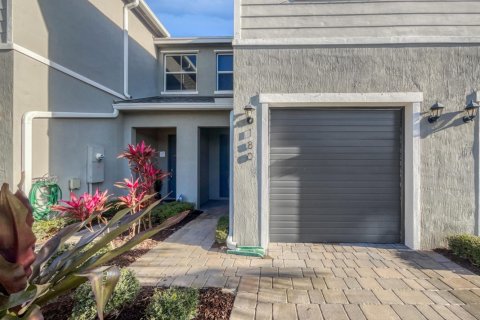 Adosado en venta en Riviera Beach, Florida, 3 dormitorios, 139.35 m2 № 1075739 - foto 1