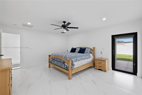 Villa ou maison à vendre à Miami, Floride: 4 chambres, 215.53 m2 № 1960198 - photo 26