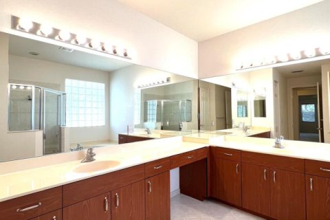 House in Delray Beach, Florida 3 bedrooms, 213.68 sq.m. № 2249782 - photo 16