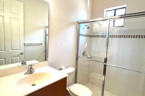 House in Delray Beach, Florida 3 bedrooms, 213.68 sq.m. № 2249782 - photo 12