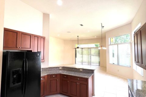 House in Delray Beach, Florida 3 bedrooms, 213.68 sq.m. № 2249782 - photo 7