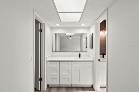 Casa en venta en Apopka, Florida, 4 dormitorios, 182.09 m2 № 2259227 - foto 21