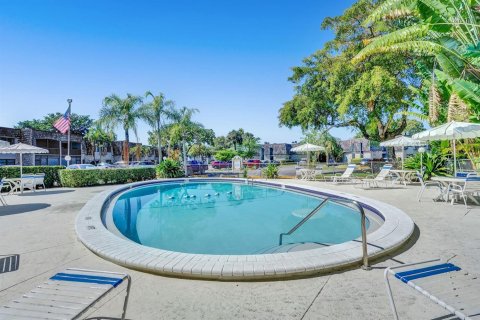 Condominio en alquiler en Oakland Park, Florida, 2 dormitorios, 97.55 m2 № 2078039 - foto 7
