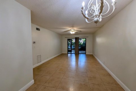 Condominio en alquiler en Oakland Park, Florida, 2 dormitorios, 97.55 m2 № 2078039 - foto 8
