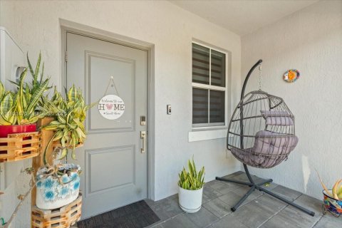 Купить таунхаус в Хомстед, Флорида 4 спальни, 169.08м2, № 1982022 - фото 3