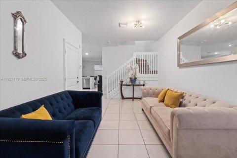 Купить таунхаус в Хомстед, Флорида 4 спальни, 169.08м2, № 1982022 - фото 5