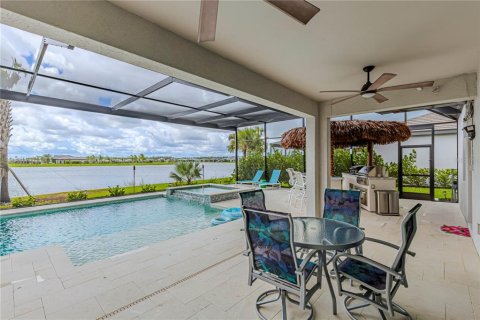 Casa en venta en Estero, Florida, 5 dormitorios, 311.87 m2 № 1899216 - foto 4