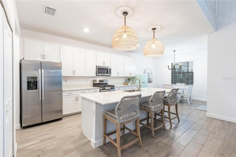 Casa en venta en Estero, Florida, 5 dormitorios, 311.87 m2 № 1899216 - foto 10