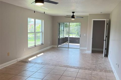 Casa en venta en Kissimmee, Florida, 4 dormitorios, 212.1 m2 № 1915131 - foto 22