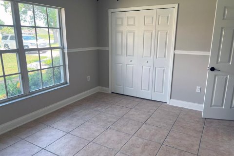 Casa en venta en Kissimmee, Florida, 4 dormitorios, 212.1 m2 № 1915131 - foto 7