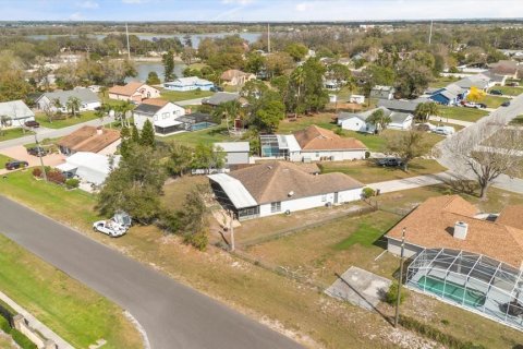 Casa en venta en Kissimmee, Florida, 4 dormitorios, 212.1 m2 № 1915131 - foto 30