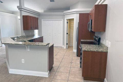 Casa en venta en Kissimmee, Florida, 4 dormitorios, 212.1 m2 № 1915131 - foto 15