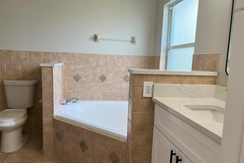 Casa en venta en Kissimmee, Florida, 4 dormitorios, 212.1 m2 № 1915131 - foto 25