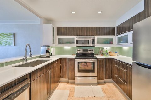 Condominio en alquiler en Saint Pete Beach, Florida, 2 dormitorios, 118.45 m2 № 1582146 - foto 15