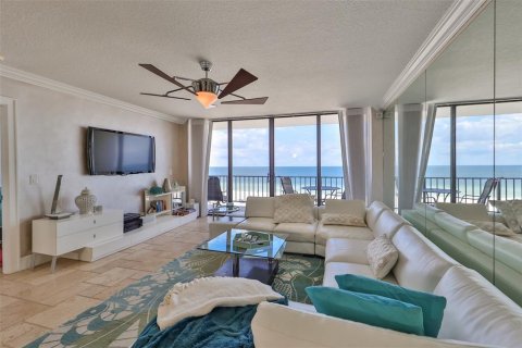 Condominio en alquiler en Saint Pete Beach, Florida, 2 dormitorios, 118.45 m2 № 1582146 - foto 8