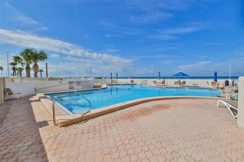 Condominio en alquiler en Saint Pete Beach, Florida, 2 dormitorios, 118.45 m2 № 1582146 - foto 28