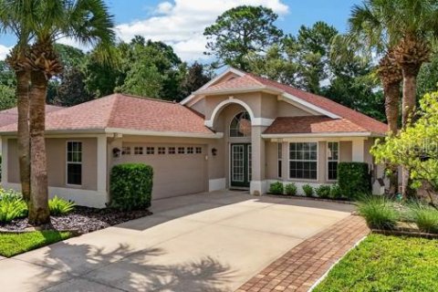 House in Palm Coast, Florida 3 bedrooms, 139.91 sq.m. № 2316569