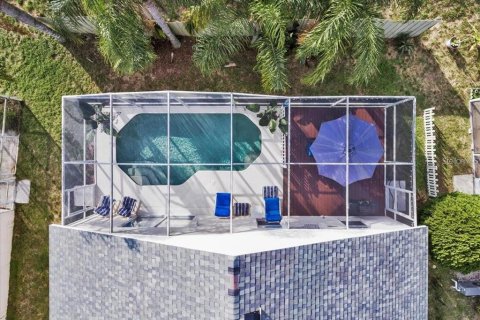 House in Davenport, Florida 4 bedrooms, 177.26 sq.m. № 1883974 - photo 9