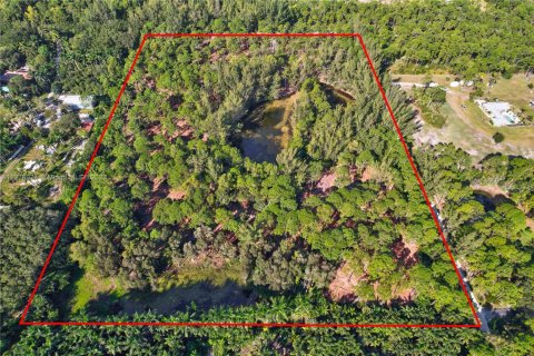 Land in West Palm Beach, Florida № 1862457 - photo 11
