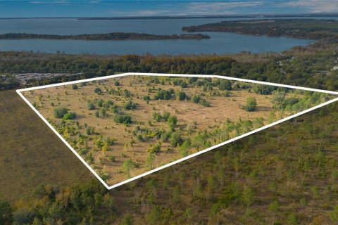 Terreno en venta en Tavares, Florida № 877731 - foto 1