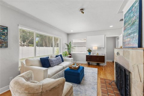 Casa en venta en Saint Petersburg, Florida, 2 dormitorios, 99.78 m2 № 2384476 - foto 16