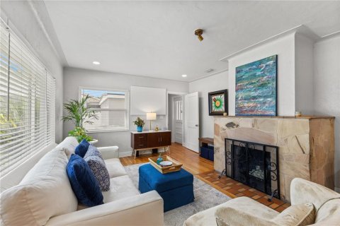 Casa en venta en Saint Petersburg, Florida, 2 dormitorios, 99.78 m2 № 2384476 - foto 20