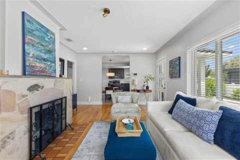 Casa en venta en Saint Petersburg, Florida, 2 dormitorios, 99.78 m2 № 2384476 - foto 19
