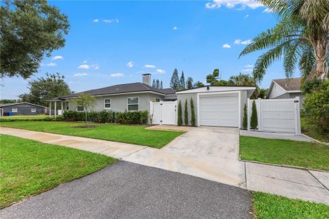 Casa en venta en Saint Petersburg, Florida, 2 dormitorios, 99.78 m2 № 2384476 - foto 6