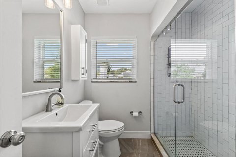 Casa en venta en Saint Petersburg, Florida, 2 dormitorios, 99.78 m2 № 2384476 - foto 25