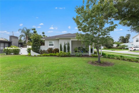 Casa en venta en Saint Petersburg, Florida, 2 dormitorios, 99.78 m2 № 2384476 - foto 4