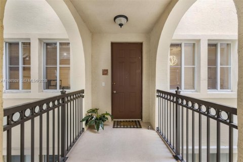 Villa ou maison à vendre à Sunrise, Floride: 3 chambres, 173.26 m2 № 2063860 - photo 29