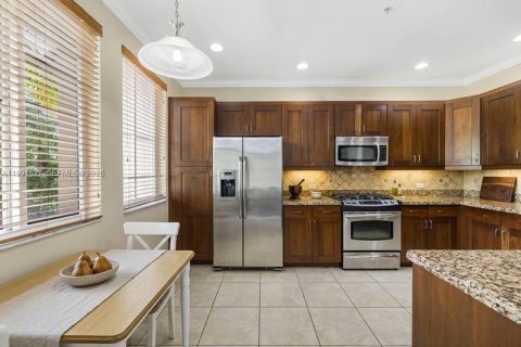 Villa ou maison à vendre à Sunrise, Floride: 3 chambres, 173.26 m2 № 2063860 - photo 13