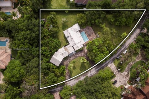 Casa en venta en Pinecrest, Florida, 2 dormitorios, 253.62 m2 № 2076256 - foto 3