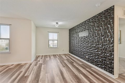 Casa en venta en Kissimmee, Florida, 3 dormitorios, 174.93 m2 № 1884385 - foto 16