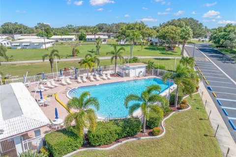 Villa ou maison à vendre à Seminole, Floride: 2 chambres, 115.76 m2 № 2429626 - photo 5
