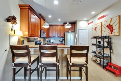 House in Apollo Beach, Florida 2 bedrooms, 141.49 sq.m. № 1743320 - photo 3