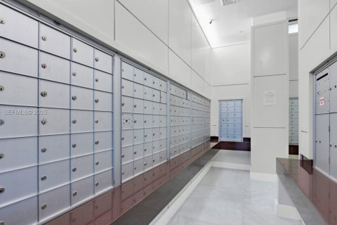 Copropriété à louer à Aventura, Floride: 2 chambres, 99.41 m2 № 1988215 - photo 29