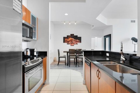 Copropriété à louer à Aventura, Floride: 2 chambres, 99.41 m2 № 1988215 - photo 10