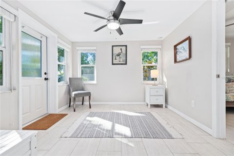 Casa en alquiler en Belleair Bluffs, Florida, 2 dormitorios, 106.19 m2 № 1918628 - foto 18