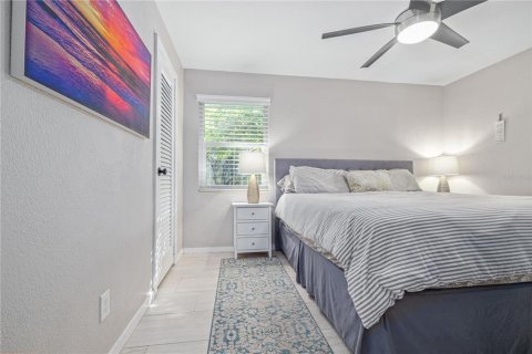 Casa en alquiler en Belleair Bluffs, Florida, 2 dormitorios, 106.19 m2 № 1918628 - foto 4
