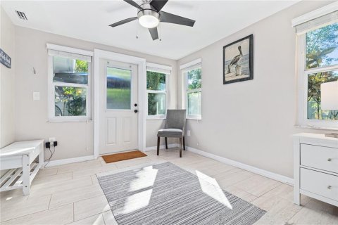 Casa en alquiler en Belleair Bluffs, Florida, 2 dormitorios, 106.19 m2 № 1918628 - foto 22
